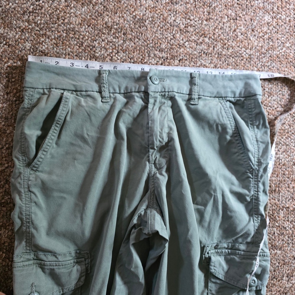 American Eagle Womens Cargo Mid Rise Baggy Pants Women 8 Green Stretch Y2k - Picture 8 of 10